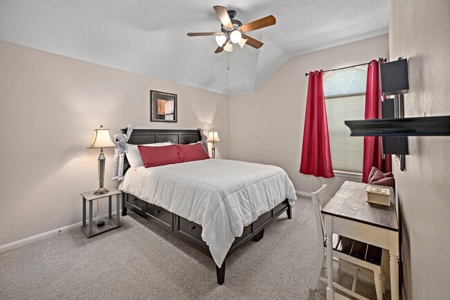 Building Photo - 11506 Aucuba Ln