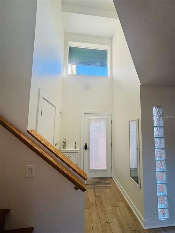 Building Photo - 822 Padua Ln
