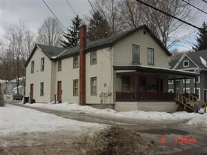 Building Photo - 10 Kirby St