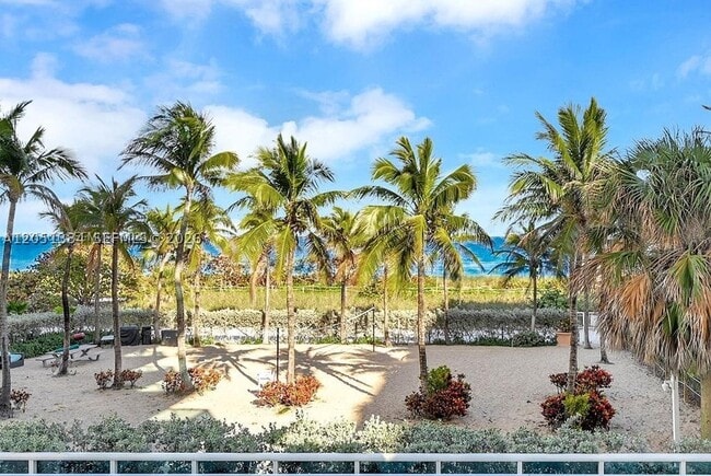 Building Photo - 9201 Collins Ave