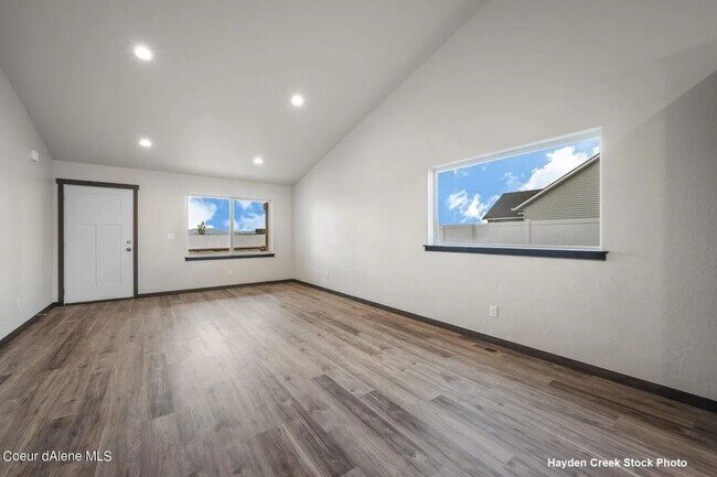 Building Photo - Beautiful Newer 3 Bedroom Home in Brookshire – Mountain Views!
