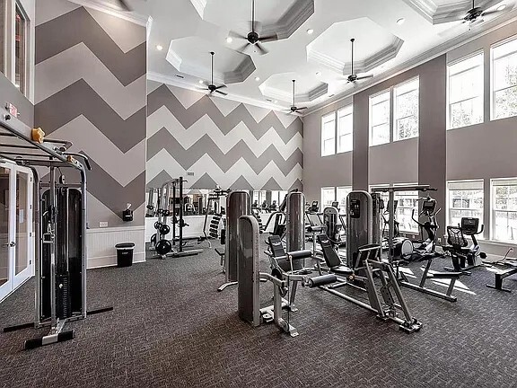 Building Photo - 2474 Hutch Ln