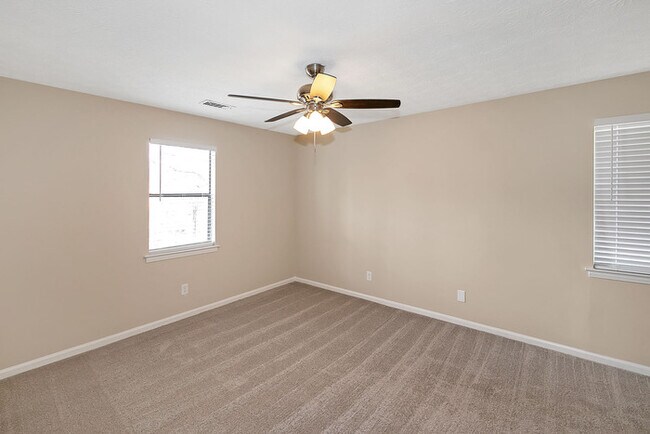 Building Photo - 614 Mephisto Cir