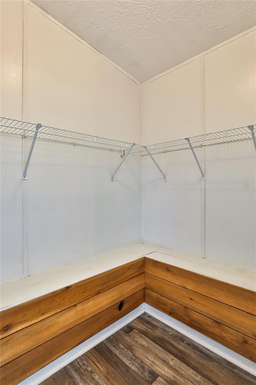 Building Photo - 172 Kid Ranch Ln