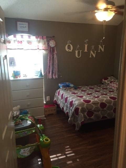 Building Photo - Spacious 3/2/2 in Allen! Laminate Wood Flo...