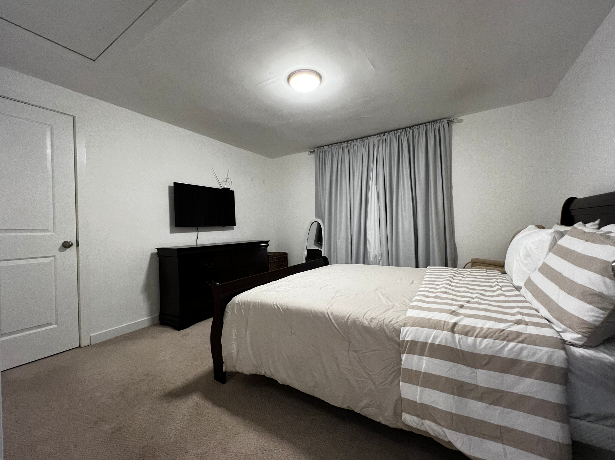 Building Photo - 517 Brooklawn Ave