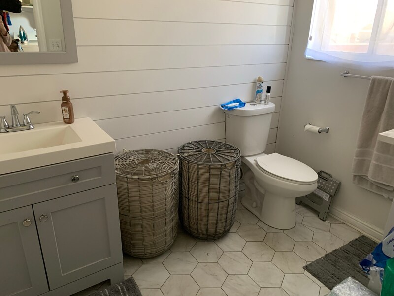 Building Photo - 84 S 100 E