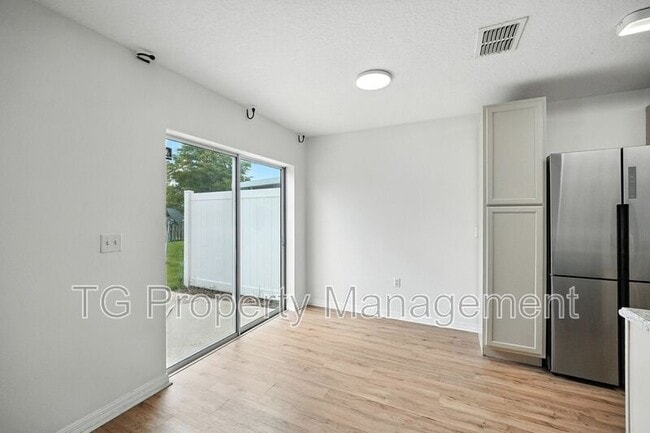 Building Photo - 3769 Verde Gardens Cir