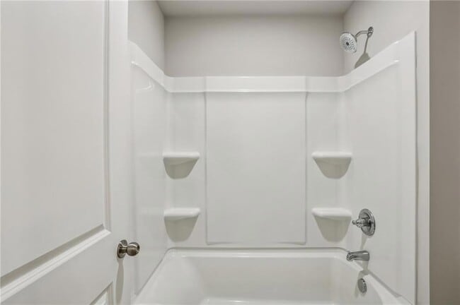 Building Photo - 2099 Easterwood Ct.