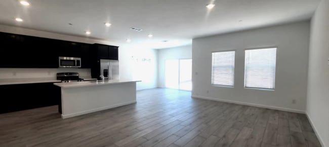Building Photo - 8120 Woodland Prairie Ave