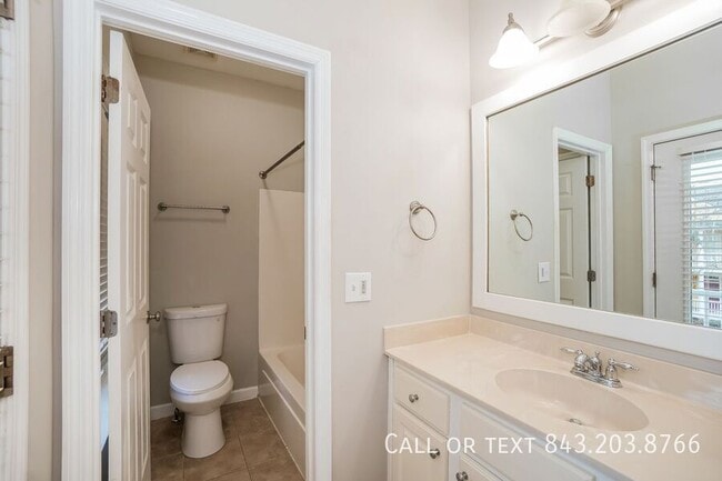 Building Photo - 3004 Treadwell St