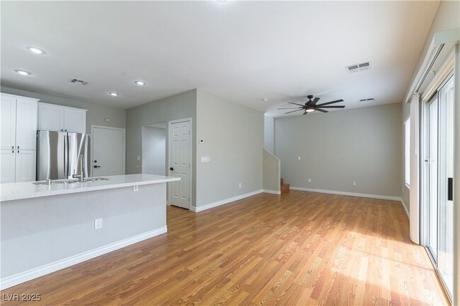 Building Photo - 270 Liberty Point Ct