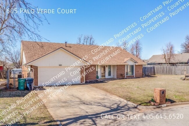 Building Photo - 605 Palo Verde Ct