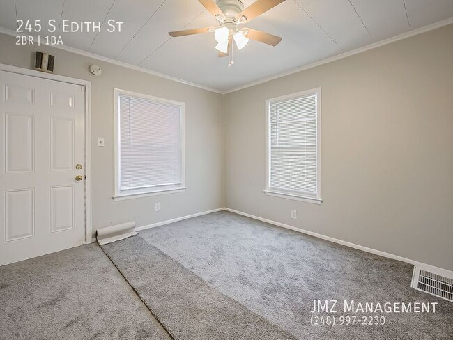 Building Photo - 245 S Edith St