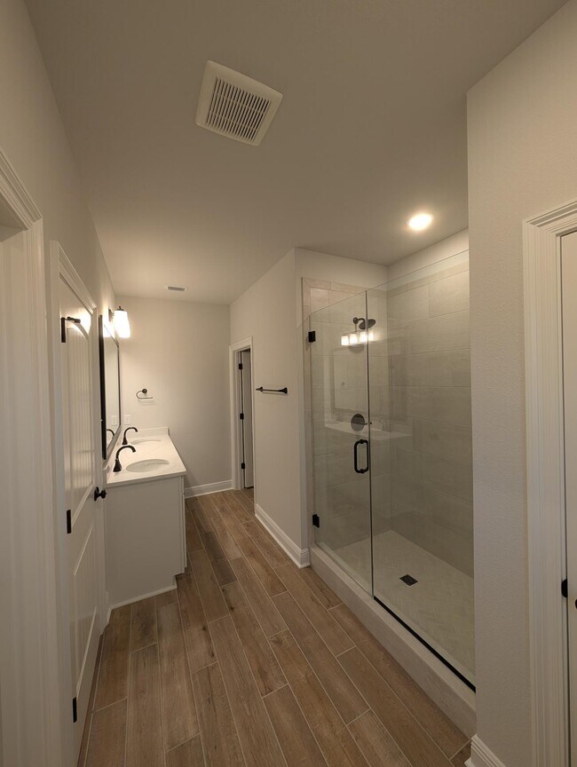 Building Photo - 35 Natureview Wy