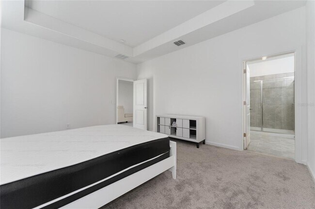 Building Photo - 8967 Chipping Sq Ln