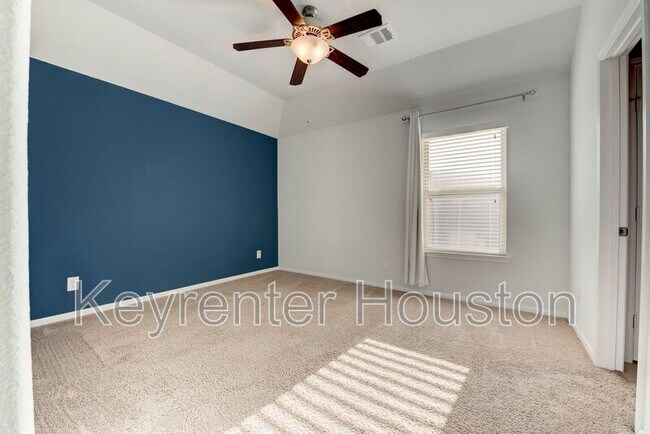 Building Photo - 9722 Victoria Rose Ln