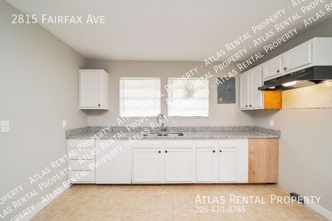 Building Photo - 2815 Fairfax Ave