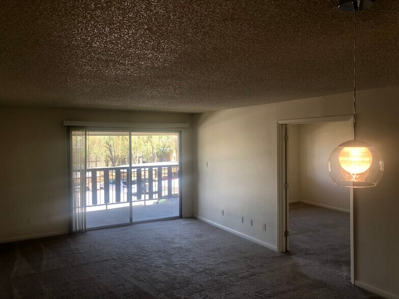 Building Photo - 4354 N 82nd St
