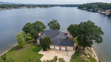 Building Photo - 108 Blue Heron Point