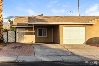 Building Photo - 104 Edelweiss St