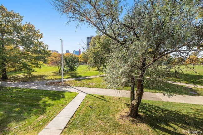 Building Photo - 1515 Cherboneau Pl