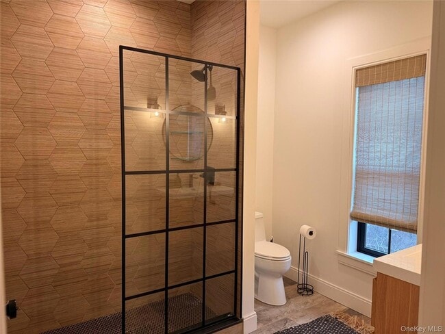 Building Photo - 6 Conifer Ct