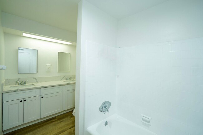 Building Photo - 6304 Riley Way