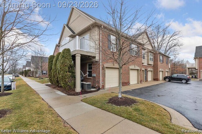 Building Photo - 47655 Pembroke Dr