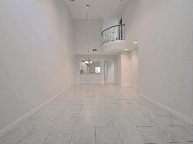 Building Photo - 1645 Baseline Ln