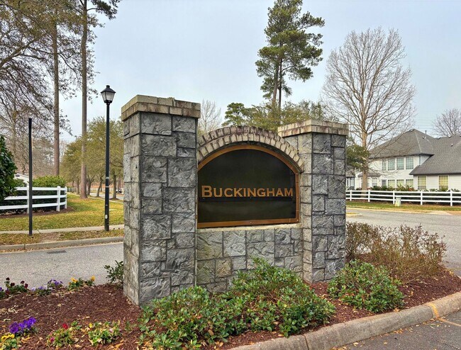 Building Photo - Freshly Renovated & Ready NOW! A First-Time Rental in Castleton! Pet Friendly - Fenced Yard - Gre...