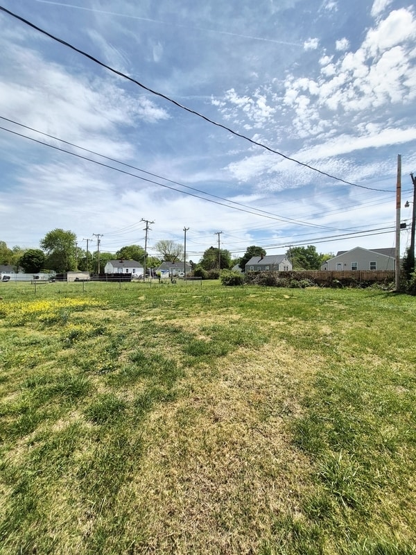 Building Photo - 2917 Creighton Rd