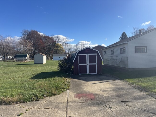 Building Photo - 3308 Harmont Ave NE