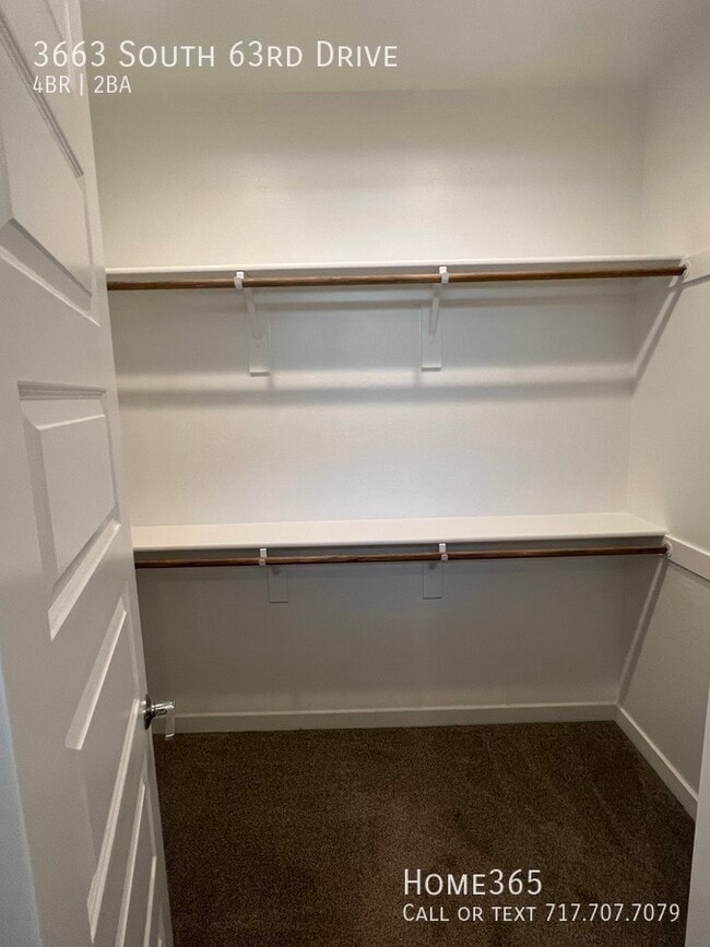 Building Photo - Beautiful 4 bedroom 2 Bath Phoenix Home!