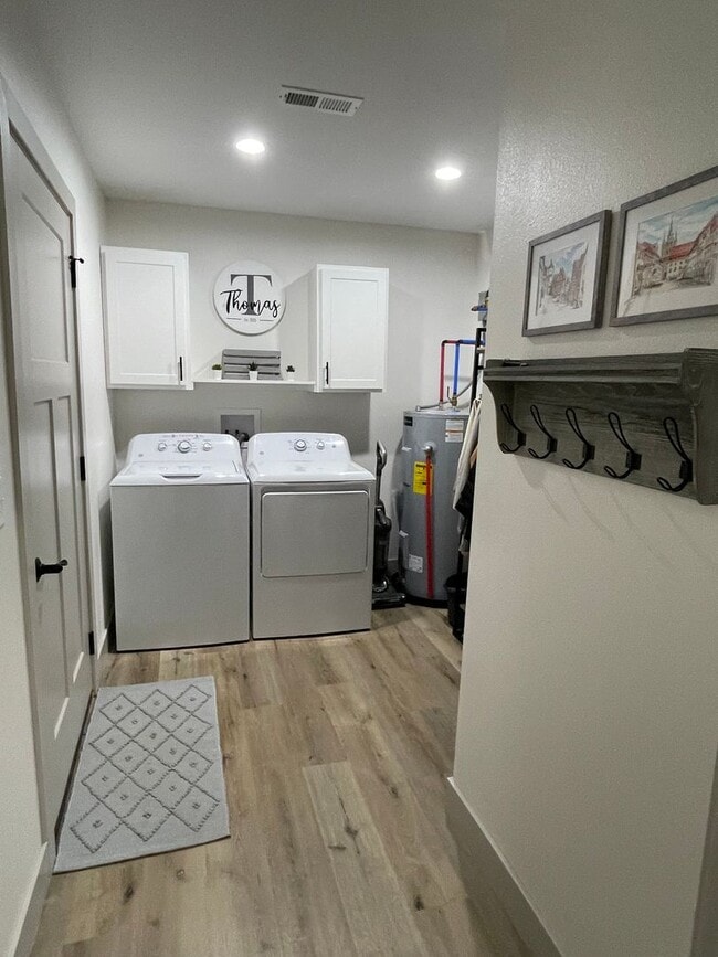 Building Photo - Built in 2025 3 Bed 2 Bath FOR RENT