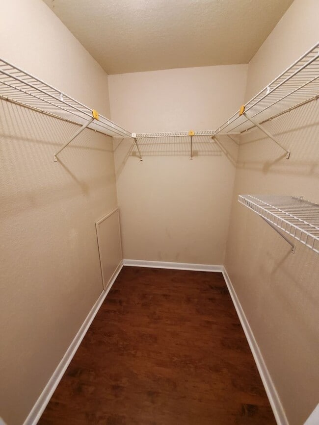 Building Photo - 904#105*