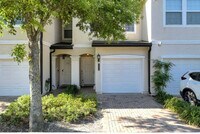 Building Photo - 11287 Estancia Villa Cir