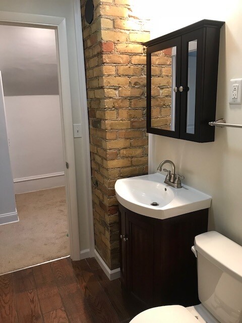 Remodeled bathroom - 230 9th Ave N