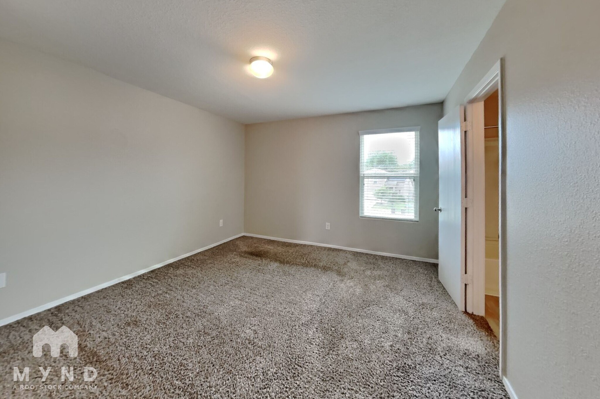Building Photo - 9539 Apple Ridge Ln