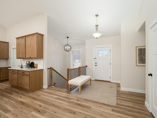 Building Photo - 15110 Eileen Cir