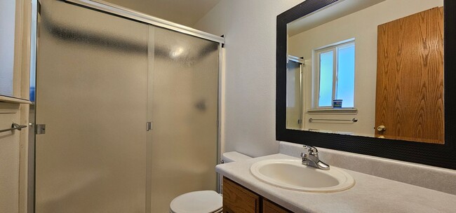 Building Photo - CHLLC2502.2