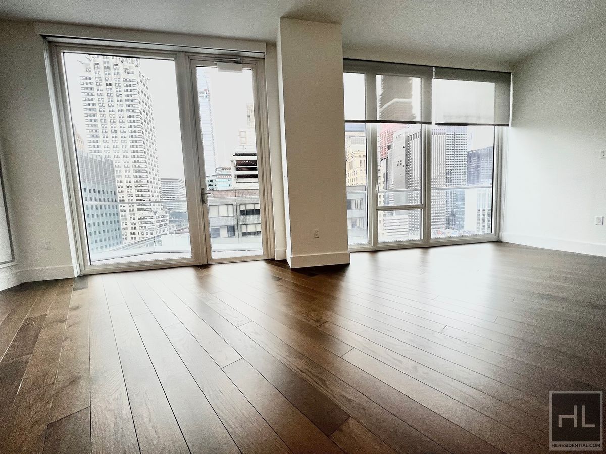 Building Photo - East 44th Street