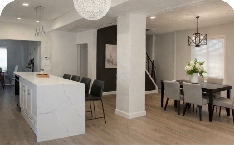 Building Photo - 832 S Roosevelt St