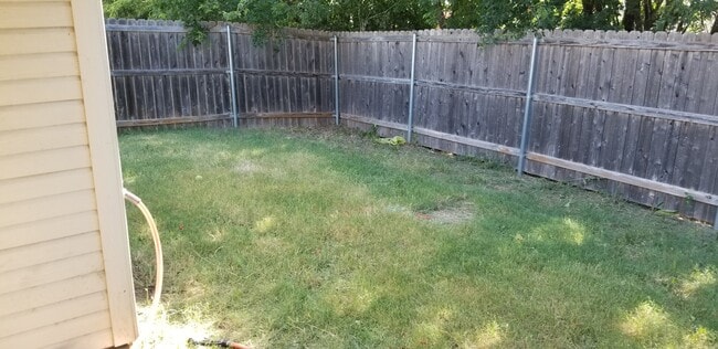 Building Photo - 4606 Waterfall Dr