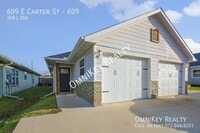 Building Photo - 609 E Carter St