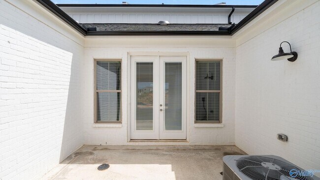 Building Photo - 333 Hay Rake Dr