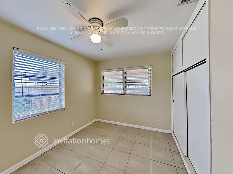 Building Photo - 526 Foresteria Dr