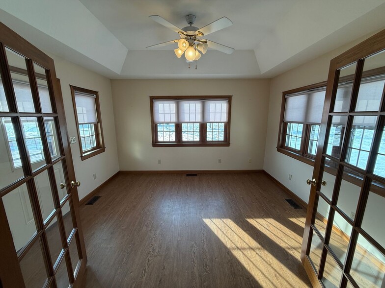 Building Photo - 5050 S 700 E-57