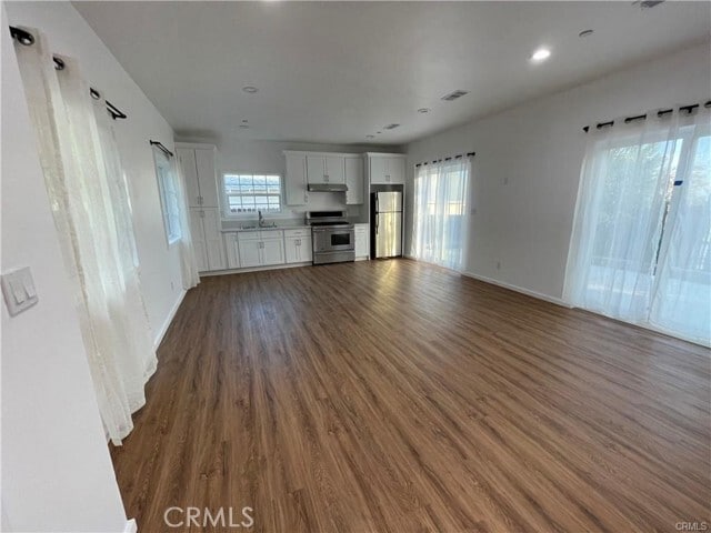 Building Photo - 170 W Montecito Ave