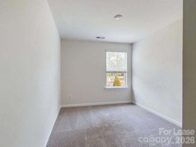 Building Photo - 8021 Murray Br Dr